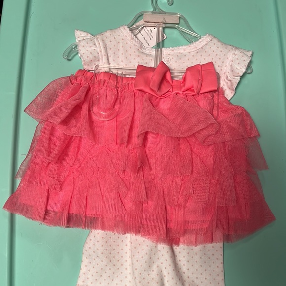 Set - Picture 3 of 3